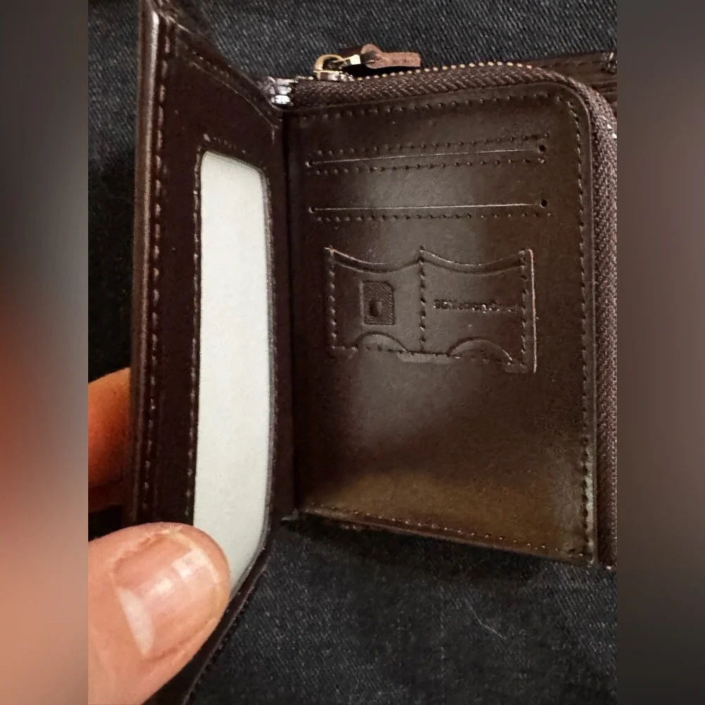 Brown Leather Men’s Wallet